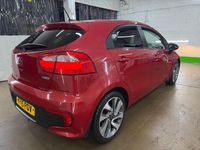 Used Kia Rio 2015 Red Hatchback