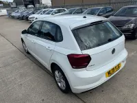Used VW Polo SE 80 HP (58 kW) 2019 White Hatchback