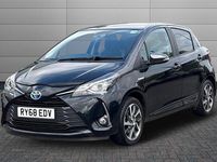 Used Toyota Yaris Hybrid 100 HP (73 kW) 2019 Blackgrey Hatchback