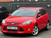Used Ford Focus Zetec 125 HP (91 kW) 2014 Red Estate