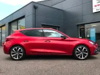 Used Seat Leon FR Sport 150 HP (110 kW) 2022 Red Hatchback