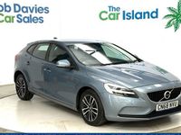Used Volvo V40 Momentum 120 HP (88 kW) 2018 Blue Hatchback