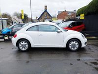 Used VW Beetle Design 105 HP (77 kW) 2015 White Hatchback