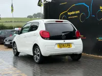 Used Citroën C1 Flair 82 HP (60 kW) 2015 White Hatchback