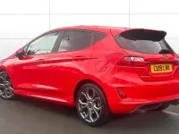 Usado Ford Fiesta ST-Line X 140 CV (102 kW) 2019 Rojo Utilitario