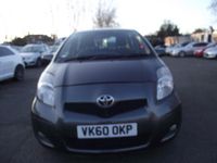 Used Toyota Yaris 99 HP (72 kW) 2010 Grey Hatchback