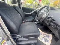 Używany Toyota Yaris 85 KM (62 kW) 2007 Srebrny Hatchback