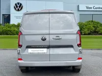 Usado VW Transporter Pro 110 HP (80 kW) 2025 Cinzento Van