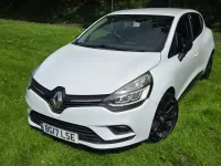 Used Renault Clio Dynamique 90 HP (66 kW) 2017 White Hatchback