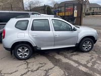Used Dacia Duster Lauréate 2014 Silver SUV