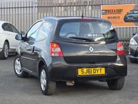 Używany Renault Twingo 75 KM (55 kW) 2011 Czarny Hatchback