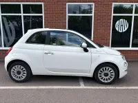 Gebraucht Fiat 500 Dolcevita 70 PS (51 kW) 2021 Weiß Kleinwagen