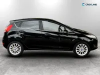 Used Ford Fiesta Titanium X 100 HP (73 kW) 2015 Black Hatchback