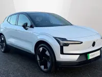 Usado Volvo EX30 Performance 314 kW (428 CV) 2025 Blanco SUV