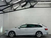 Used Skoda Superb SE L Executive 190 HP (139 kW) 2019 White Estate
