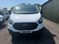 Used Ford Transit Custom 105 HP (77 kW) 2021 White Van