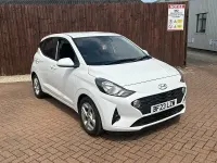 Used Hyundai i10 SE 67 HP (49 kW) 2023 White Hatchback