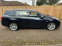 Used Vauxhall Astra SRi 150 HP (110 kW) 2019 Blue Estate