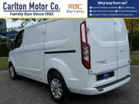 Used Ford Transit Custom Limited 130 HP (95 kW) 2022 White Van
