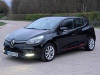 Used Renault Clio IV Dynamique 75 HP (55 kW) 2017 Black Hatchback
