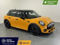 Usado Mini Cooper Hatch 2015 Naranja Utilitario
