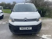 Second-hand Citroën Berlingo 100 CP (73 kW) 2023 Alb Monovolum