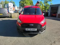 Begagnad Ford Transit Connect 100 HK (73 kW) 2021 Röd Minibuss