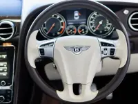 Begagnad Bentley Continental 625 HK (459 kW) 2014 Vit Sportkupé