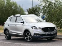 Used MG ZS Exclusive 106 HP (77 kW) 2018 Silver SUV