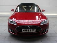 Used Tesla Model S 310 kW (422 HP) 2016 Red Hatchback