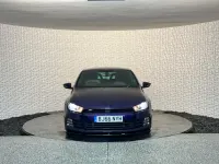 Begagnad VW Scirocco R-line 2016 Lila Sportkupé