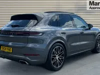 Used Porsche Cayenne 353 HP (259 kW) 2024 Grey SUV