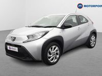 Used Toyota Aygo X PURE 72 HP (52 kW) 2023 Silver SUV