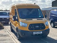 Used Ford Transit 125 HP (91 kW) 2016 Yellow Van