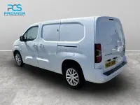 Używany Fiat Doblò 2023 Biały Minivan