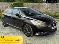 Begagnad Citroën DS5 160 HK (117 kW) 2014 Lila Halvkombi