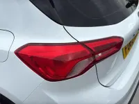 Used Ford Focus ST-Line 123 HP (90 kW) 2019 White Hatchback