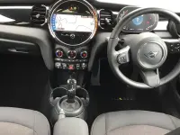 Used Mini Cooper Classic 134 HP (98 kW) 2023 Blue Hatchback