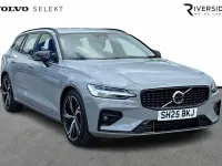 Begagnad Volvo V60 Plus 2025 Grå Kombi