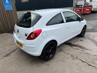 Used Vauxhall Corsa 2014 White Hatchback