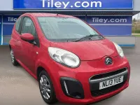 Used Citroën C1 VTR Sport 68 HP (50 kW) 2013 Red Hatchback