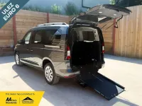 Used Ford Grand Tourneo Connect Titanium 114 HP (83 kW) 2024 Grey MPV