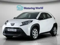 Usado Toyota Aygo X PURE 72 HP (52 kW) 2022 Branco SUV