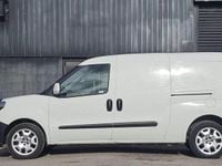 Used Fiat Doblò 105 HP (77 kW) 2019 White MPV