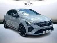 Used Renault Clio Techno 90 HP (66 kW) 2024 Grey  Hatchback