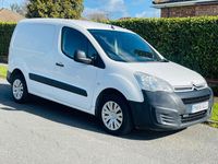 Used Citroën Berlingo 90 HP (66 kW) 2016 White MPV
