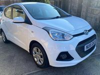Used Hyundai i10 SE 2015 White Hatchback