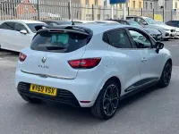Used Renault Clio Iconic 2019 White Hatchback