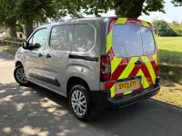 Used Citroën Berlingo 100 HP (73 kW) 2022 Grey MPV
