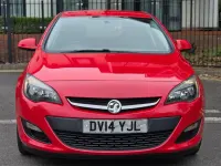 Second-hand Vauxhall Astra Design Edition 2014 Roșu Hatchback